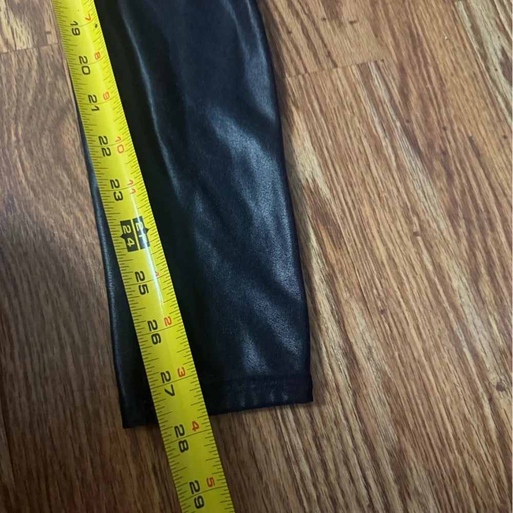 Spanx Faux Leather Black Leggings Womens Size Large - Picture 7 of 9